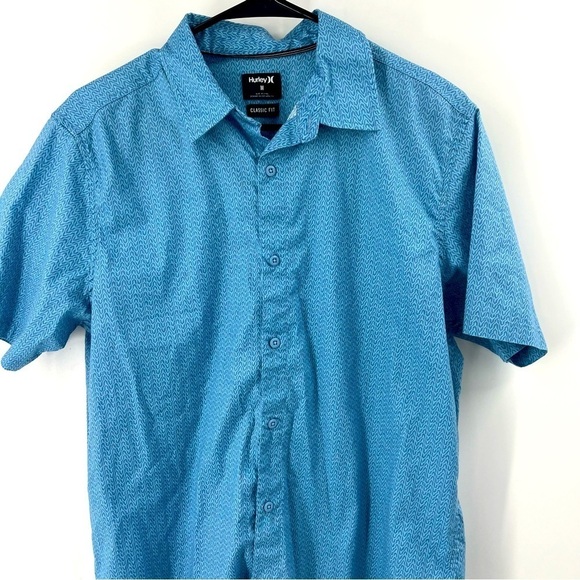Hurley ShortSleeve Button Down Shirt - Picture 3 of 7